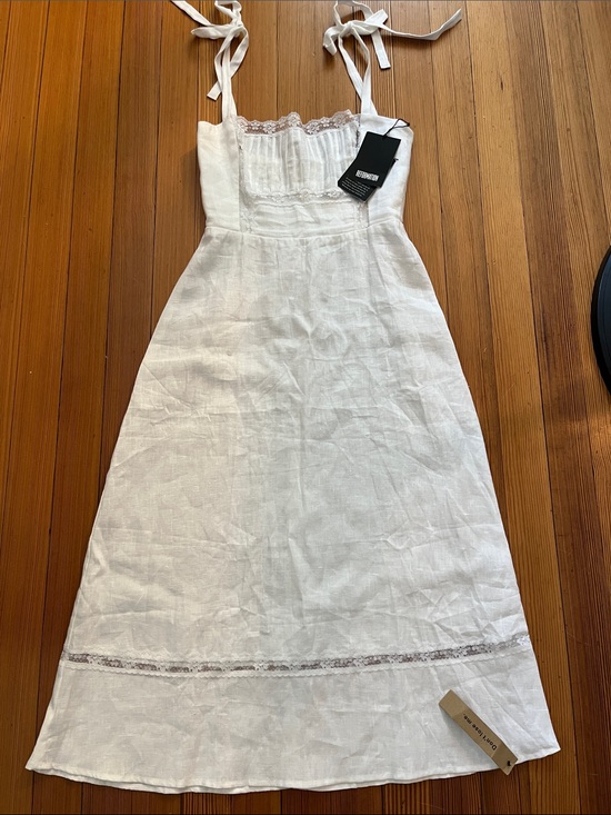 Reformation Dresses & Skirts - NWT Reformation Dakota Dress